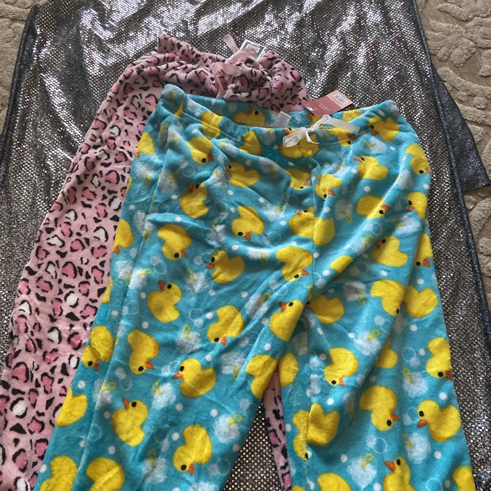 2 pair Mayfair & Lauren Rae sz 3XL plush lounge pants. Soft warm fluffy. NWTags